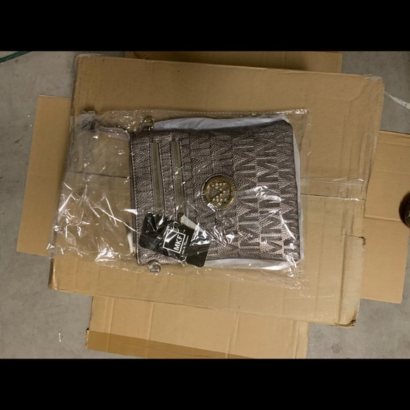 MKF Collection Purses New!!! - Picture 6 of 7